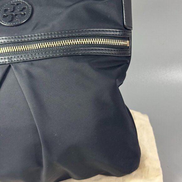 Authentic TORY BURCH Black Nylon Leather Shoulder Bag - Picture 3 of 15